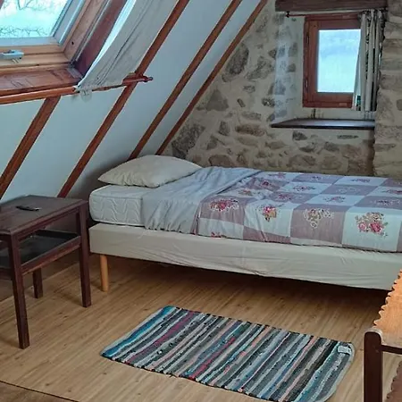 Albergue Aux Jardins Du Soulie Espeyrac